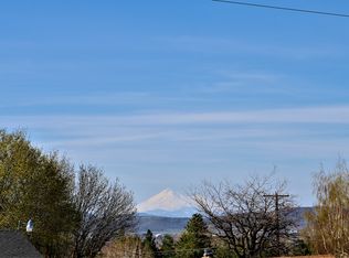 980 Carlson Dr, Klamath Falls, OR 97603