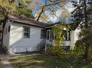 19234 Five Points St, Redford, MI 48240