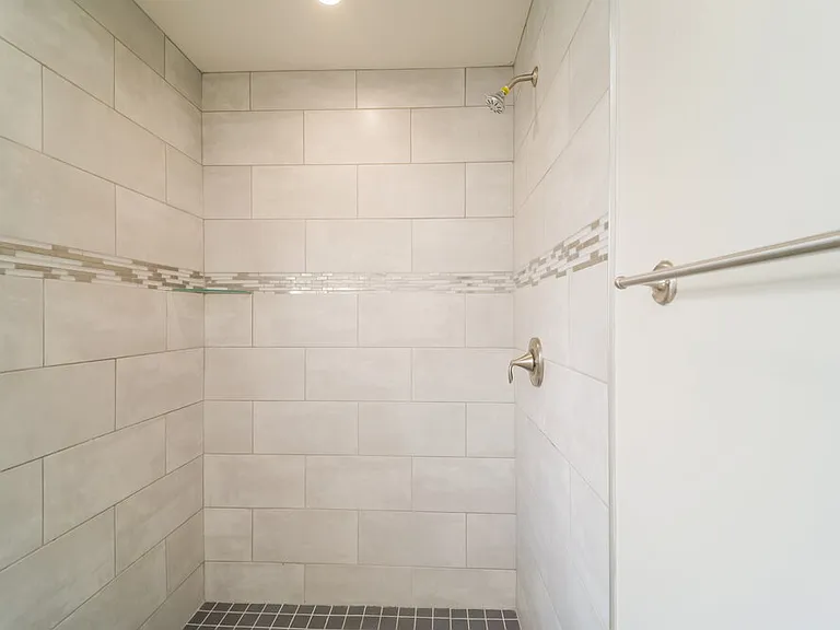 1009 Nicholas Pkwy W — Photo 15