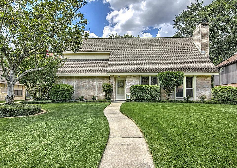 1st image of 3707 Brook Shadow Dr