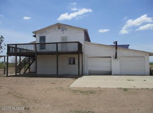 10478 N Jones Ave, Elfrida, AZ 85610