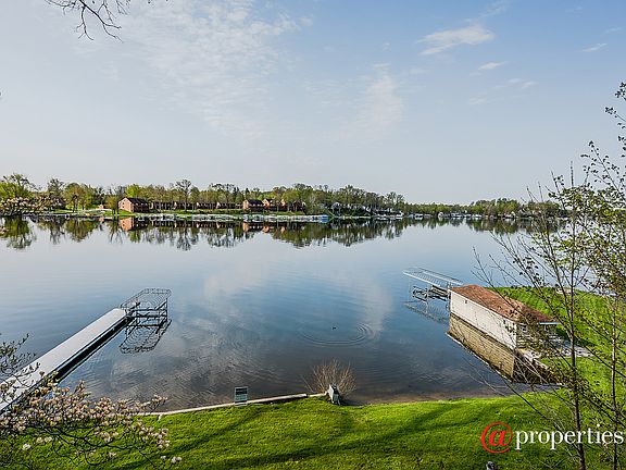 Lake View