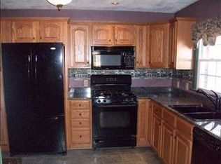 113 Cherry Ln, Greer, SC 29651