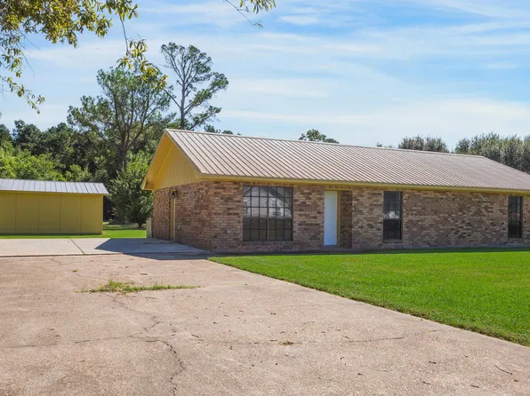 204 Saint Paul Ave, Opelousas, LA 70570