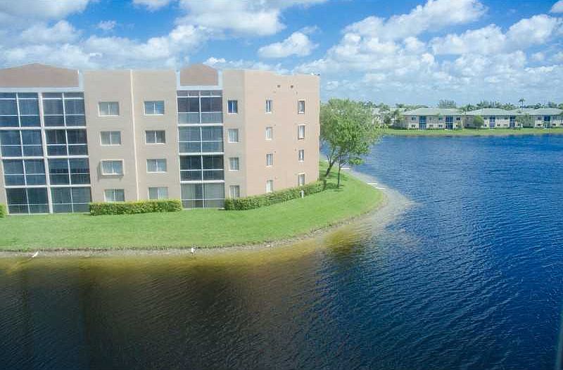 1st image of 7696 Trent Dr #405