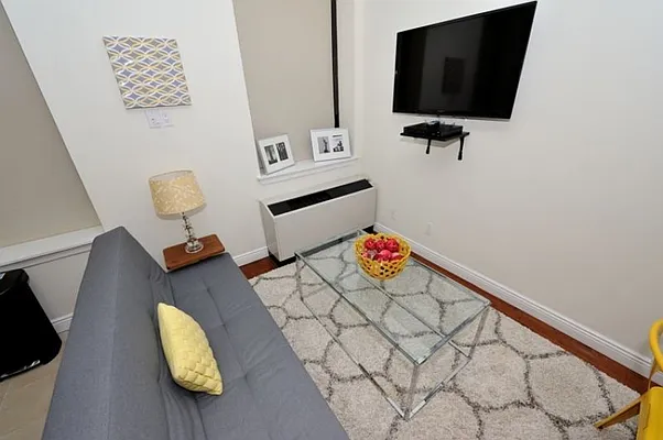 Rented by Eisenberg Exclusives | media 15