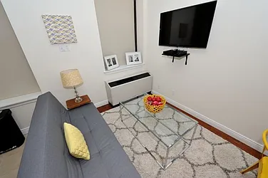 Rented by Eisenberg Exclusives