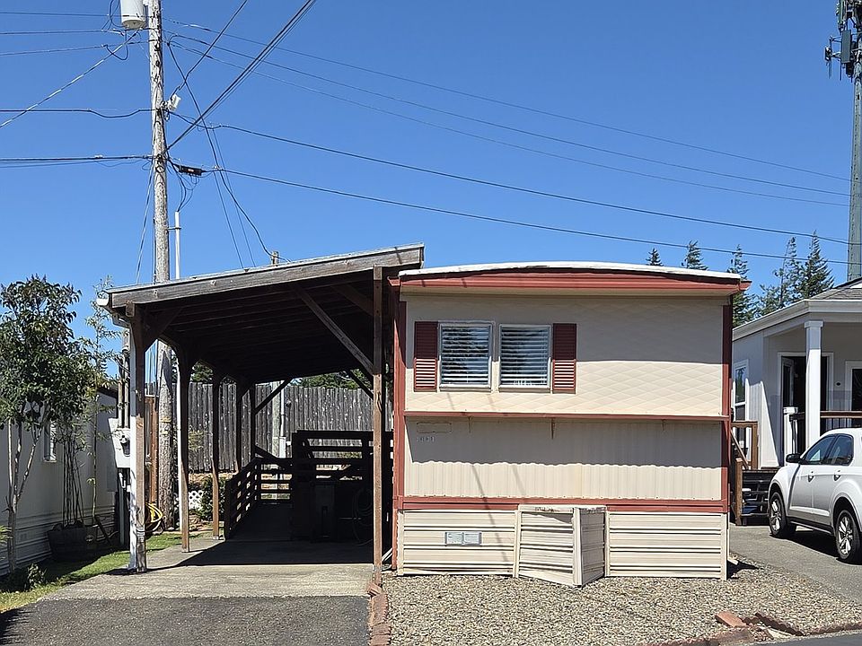 1st image of 3175 Pacific Loop