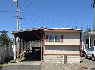 3175 Pacific Loop, Coos Bay, OR 97420