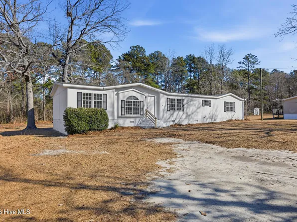 298 Foxwood Trail Road, New Bern, NC 28560