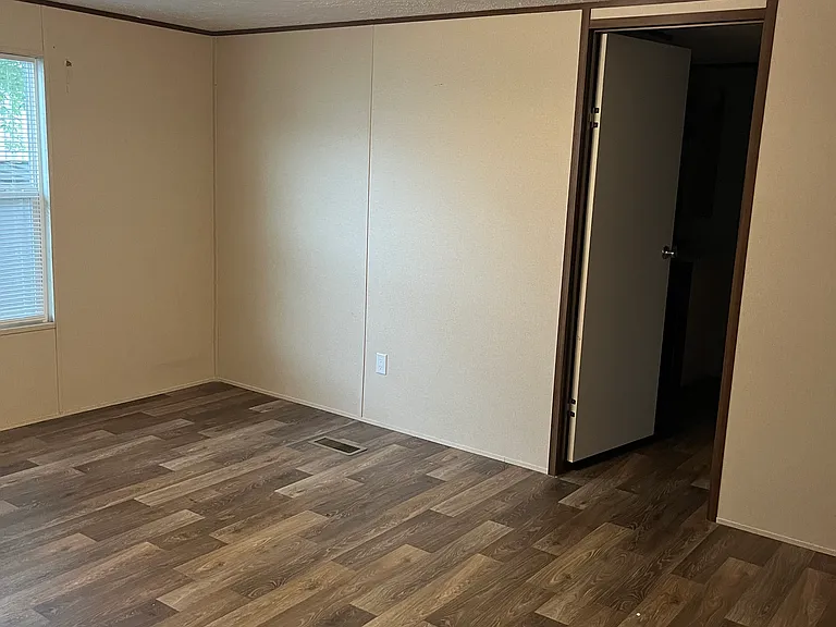 3951 S Mentor Ave #38 — Photo 15