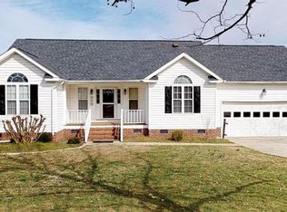 303 Woodcroft Dr, Goldsboro, NC 27534