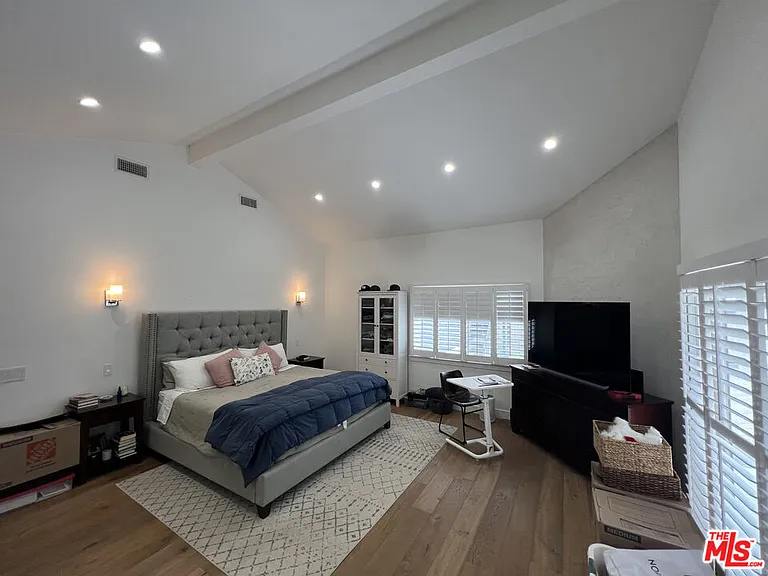 3350 McLaughlin Ave — Photo 15