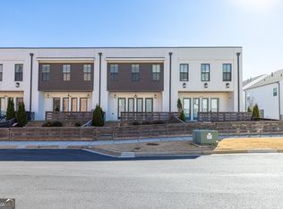 896 Farmstead Rd #162, Suwanee, GA 30024