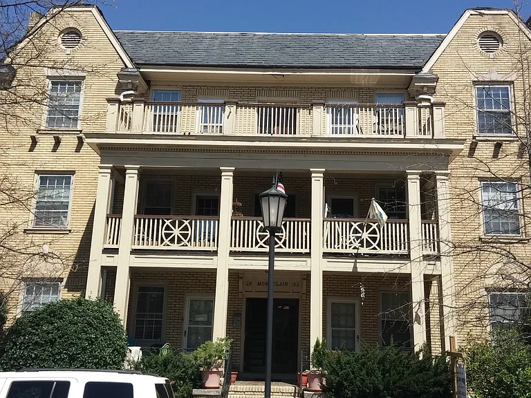 2832 Monument Ave.* — Photo 2