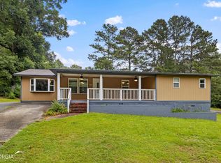 1100 W Adrian Cir SW, Conyers, GA 30094