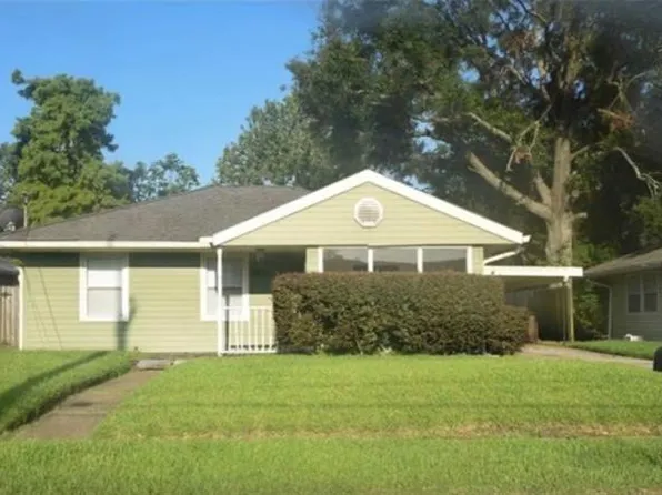 4826 Piety Dr, New Orleans, LA 70126