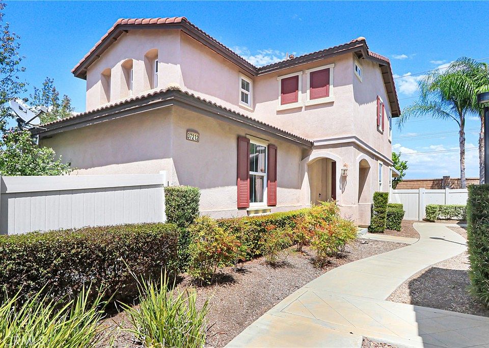 1st image of 37212 Ascella Ln