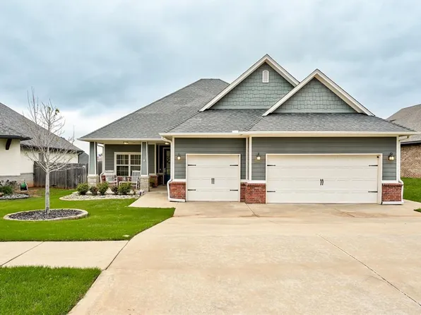 1313 Atalon Dr, Moore, OK 73160