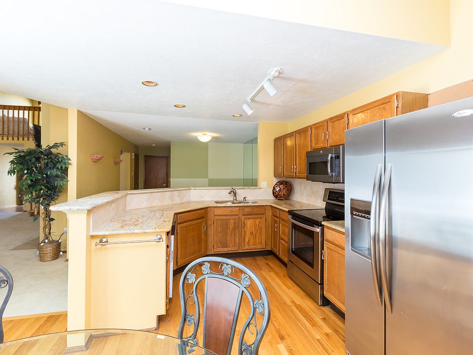 Kitchen area.