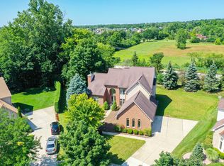 8059 Lillian Ct, Canton, MI 48187