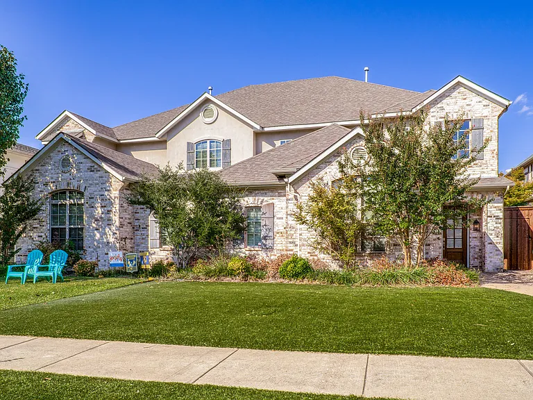6517 Del Norte Ln — Photo 1