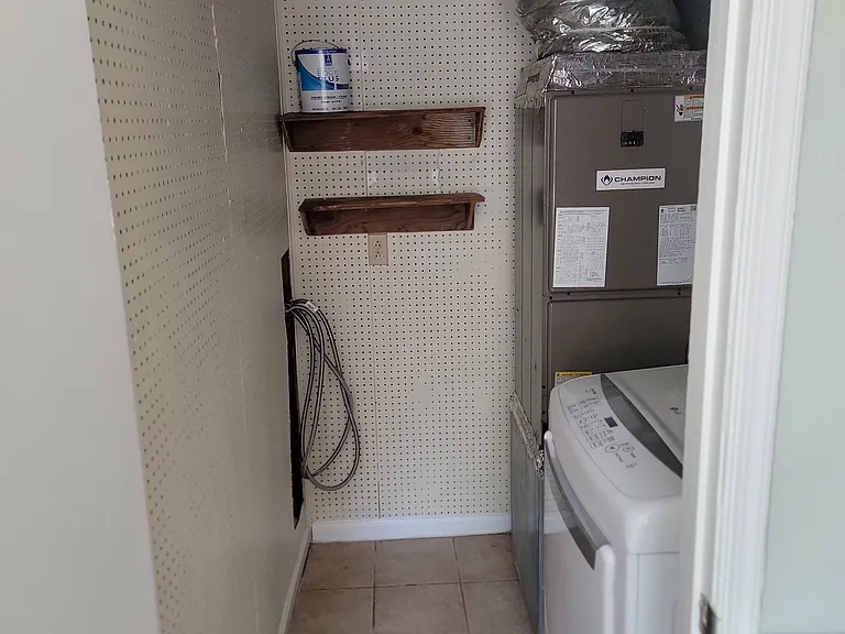 1337 Green Cedar Ln — Photo 13