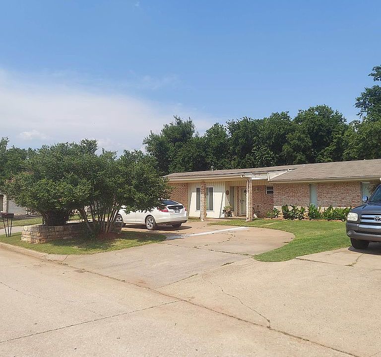 8104 Brookside Dr, Oklahoma City, OK 73132 Zillow