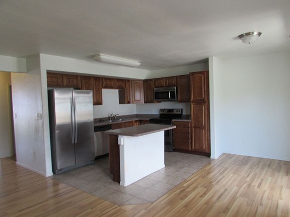 2nd image of 2459 Theresea Ln