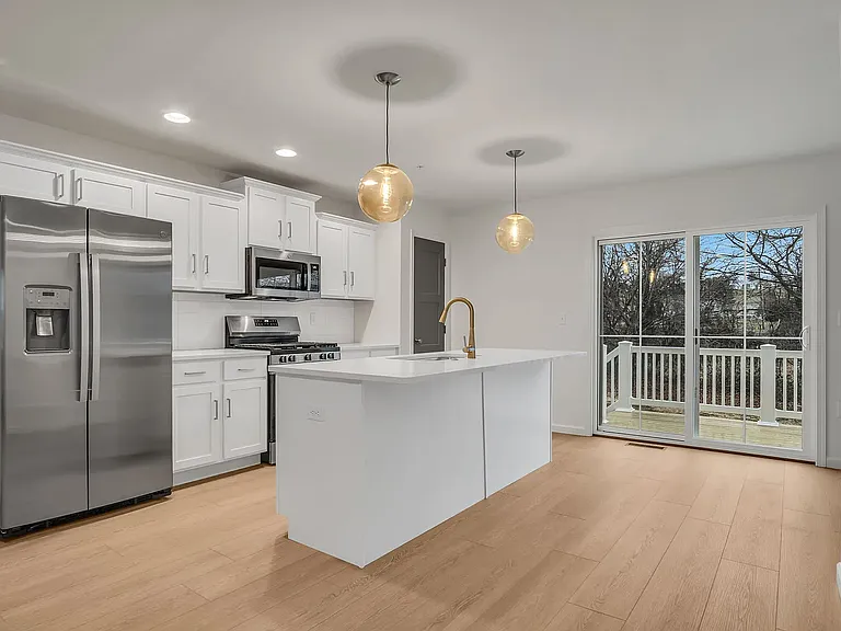 20 Morgan Cir — Photo 8