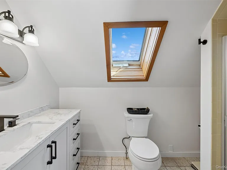 171 Harbor Beach Rd — Photo 29