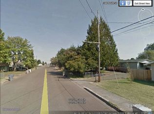 360 N 6th St, Harrisburg, OR