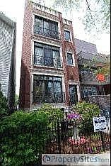 1st image of 916 N Wood St #1