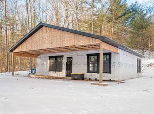 19070 Joslin Cir, Big Rapids, MI