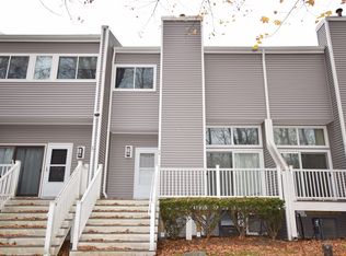255 North Rd UNIT 46, Chelmsford, MA 01824