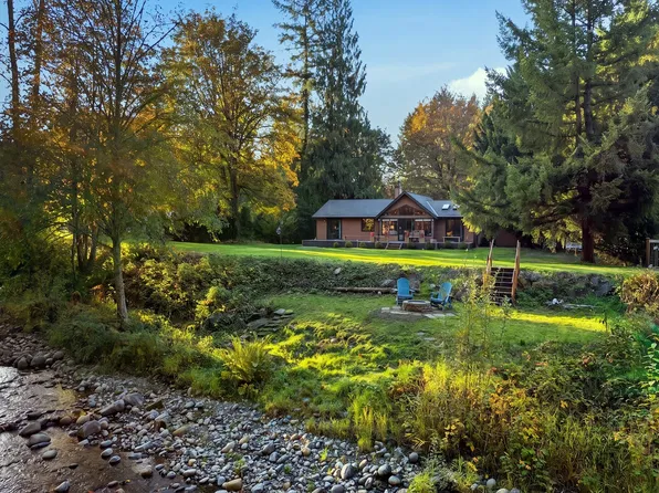 4652 332nd Avenue SE, Fall City, WA 98024