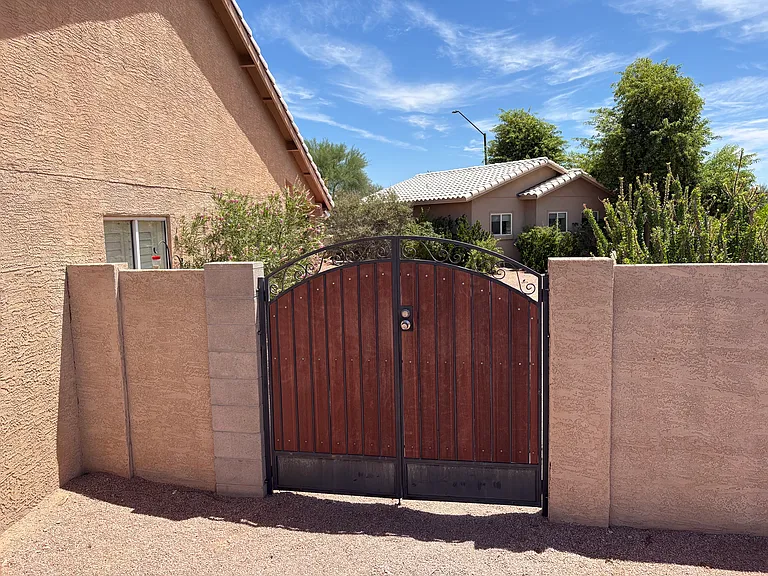 4015 N 150th Ln — Photo 15