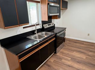 111 W Whitcomb Ave #C, Glendora, CA 91741