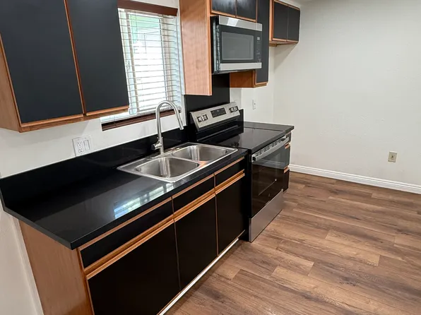 111 W Whitcomb Ave #C, Glendora, CA 91741