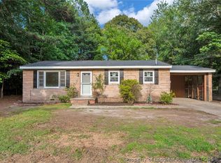 837 71st School Rd, Fayetteville, NC 28314