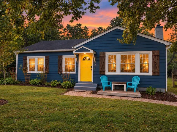 909 Edgewood Dr, Columbia, TN 38401