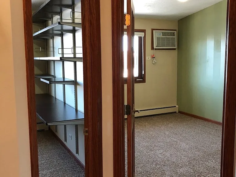 5 Cedar Ct #18 — Photo 4