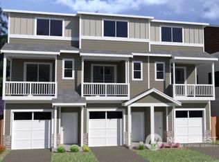 18149 1st Pl SW, Normandy Park, WA 98166