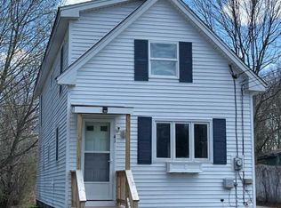 41 Mill St, Rochester, NH 03868