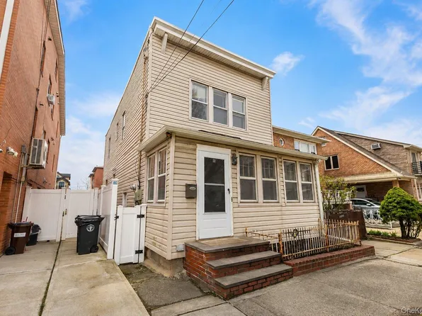 6117 165th Street, Fresh Meadows, NY 11365