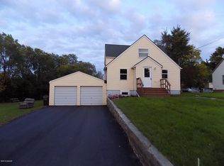 19 6th Ave NE, Elbow Lake, MN 56531