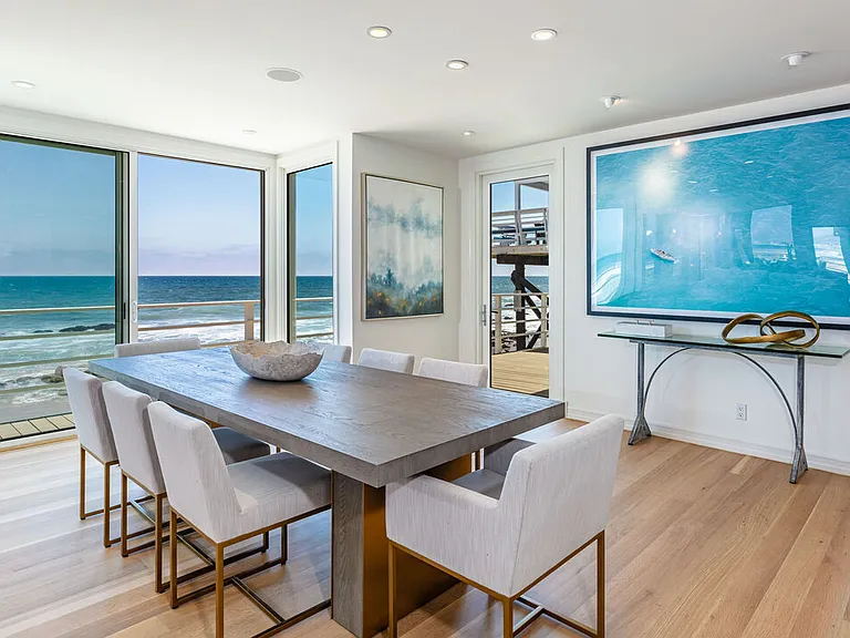24314 Malibu Rd — Photo 13