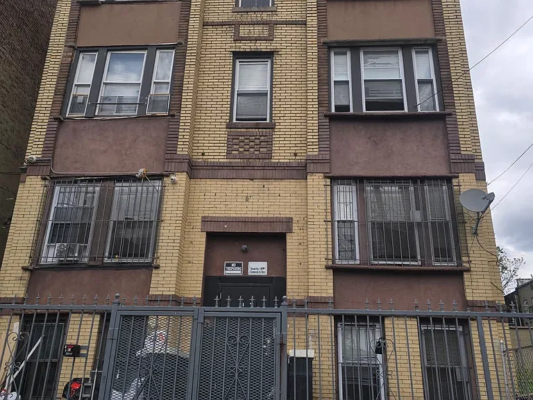204 Bidwell Ave #1R — Photo 4