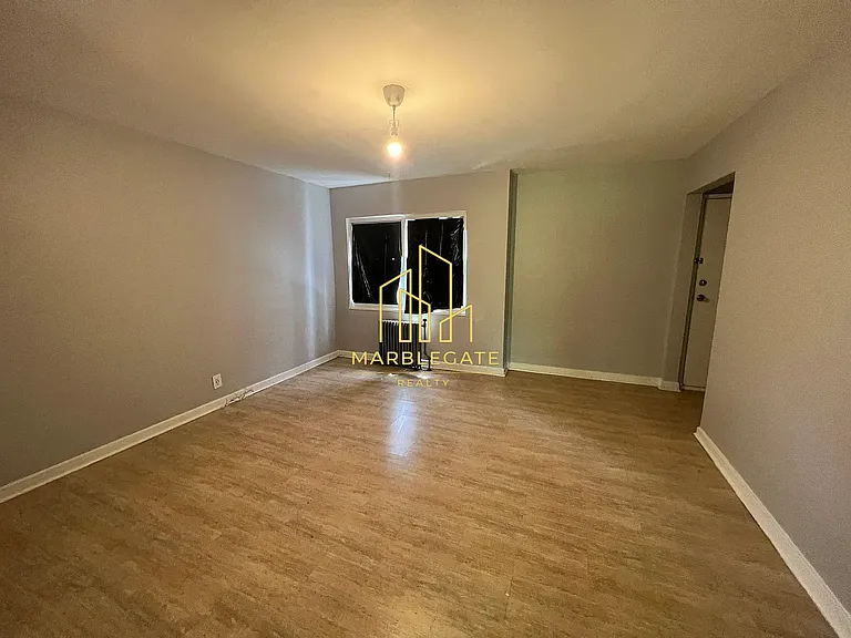 70 Crawford St #155 — Photo 3