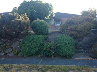 1956 Edgemont Pl W, Seattle, WA 98199